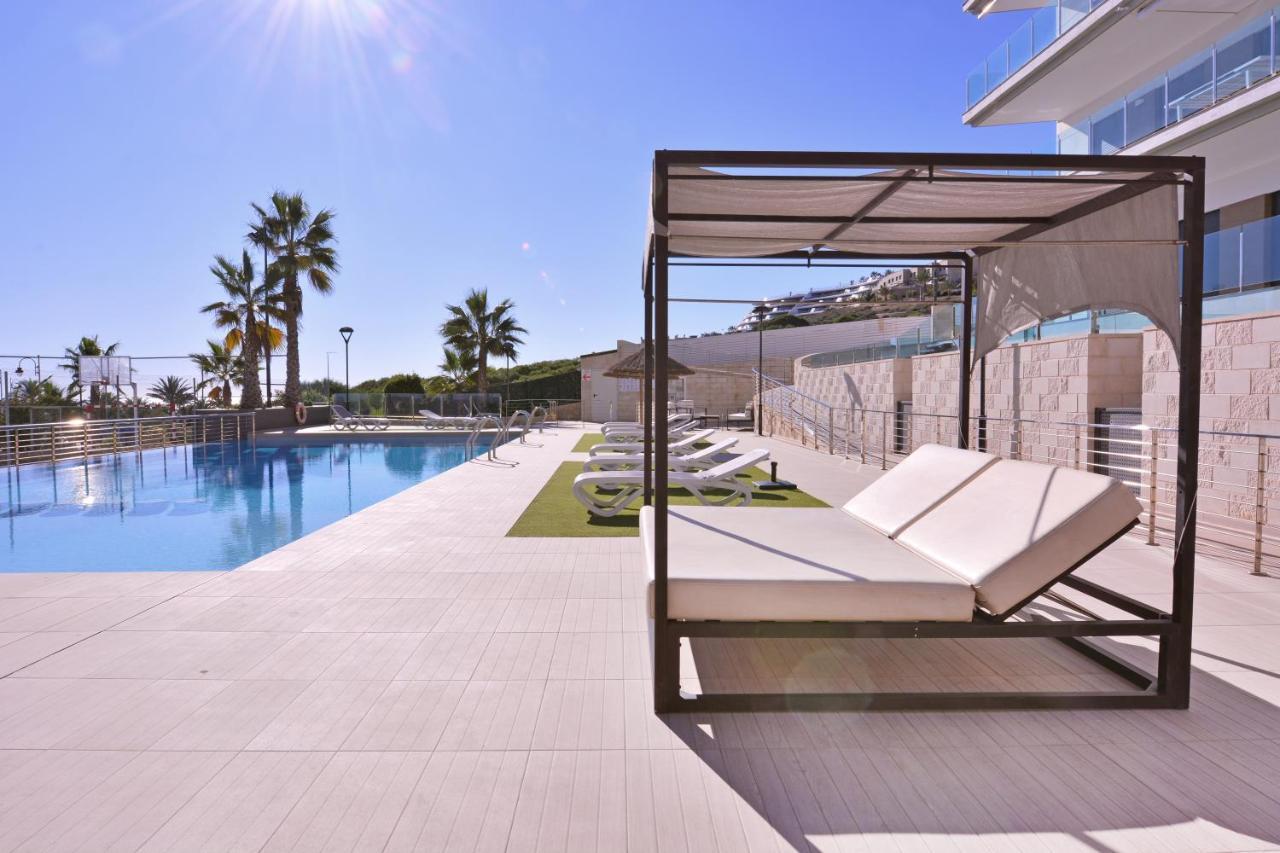 Beachfront Luxury Apartments By Nras อาเรนาเลส เดล ซอล ภายนอก รูปภาพ