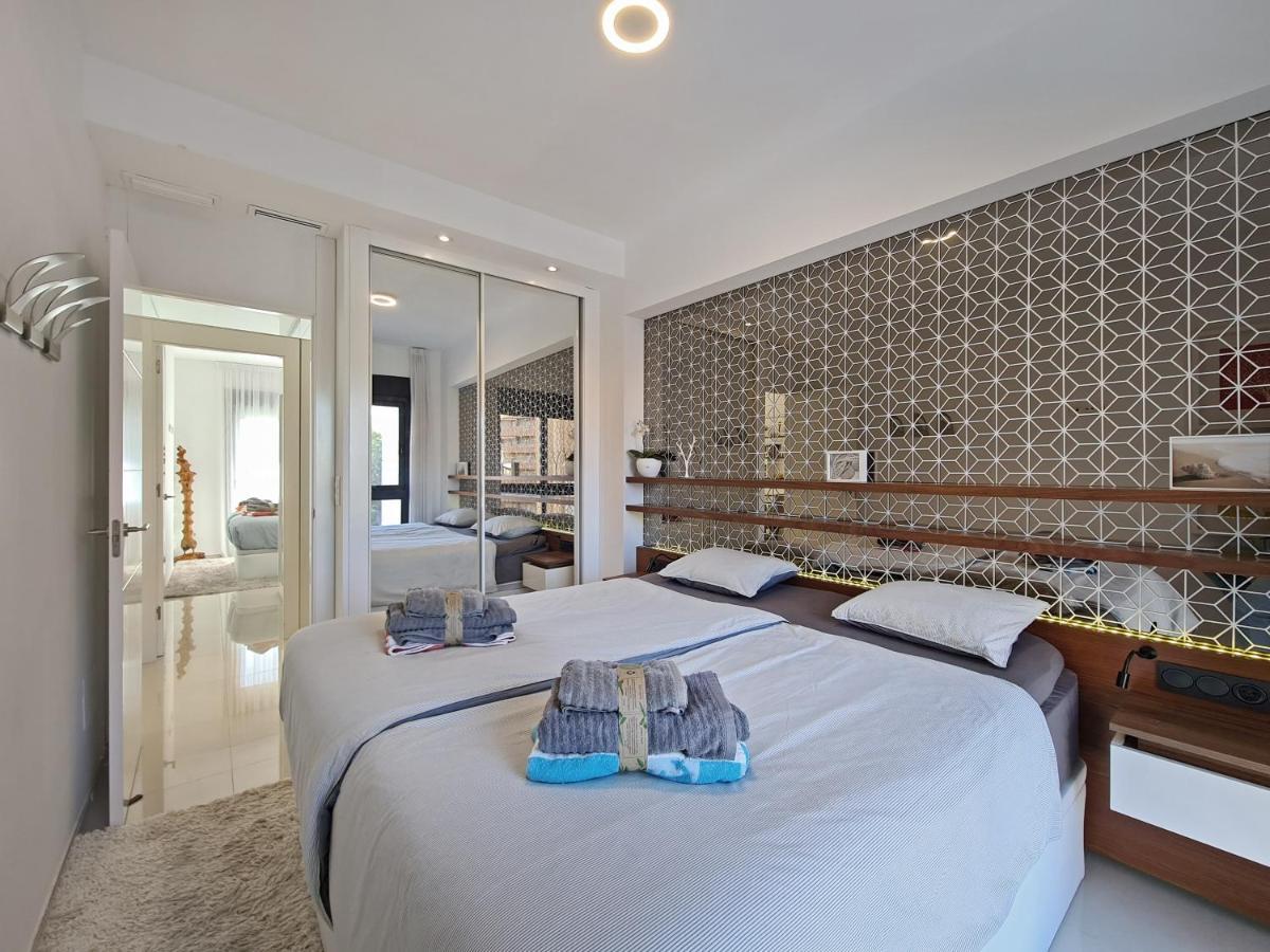 Beachfront Luxury Apartments By Nras อาเรนาเลส เดล ซอล ภายนอก รูปภาพ