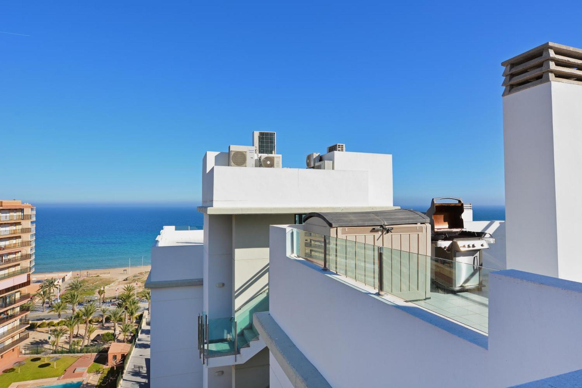 Beachfront Luxury Apartments By Nras อาเรนาเลส เดล ซอล ห้อง รูปภาพ